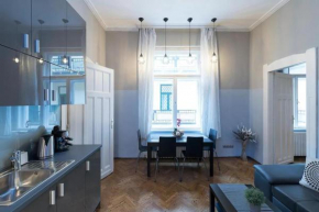 Váci Street Apartments